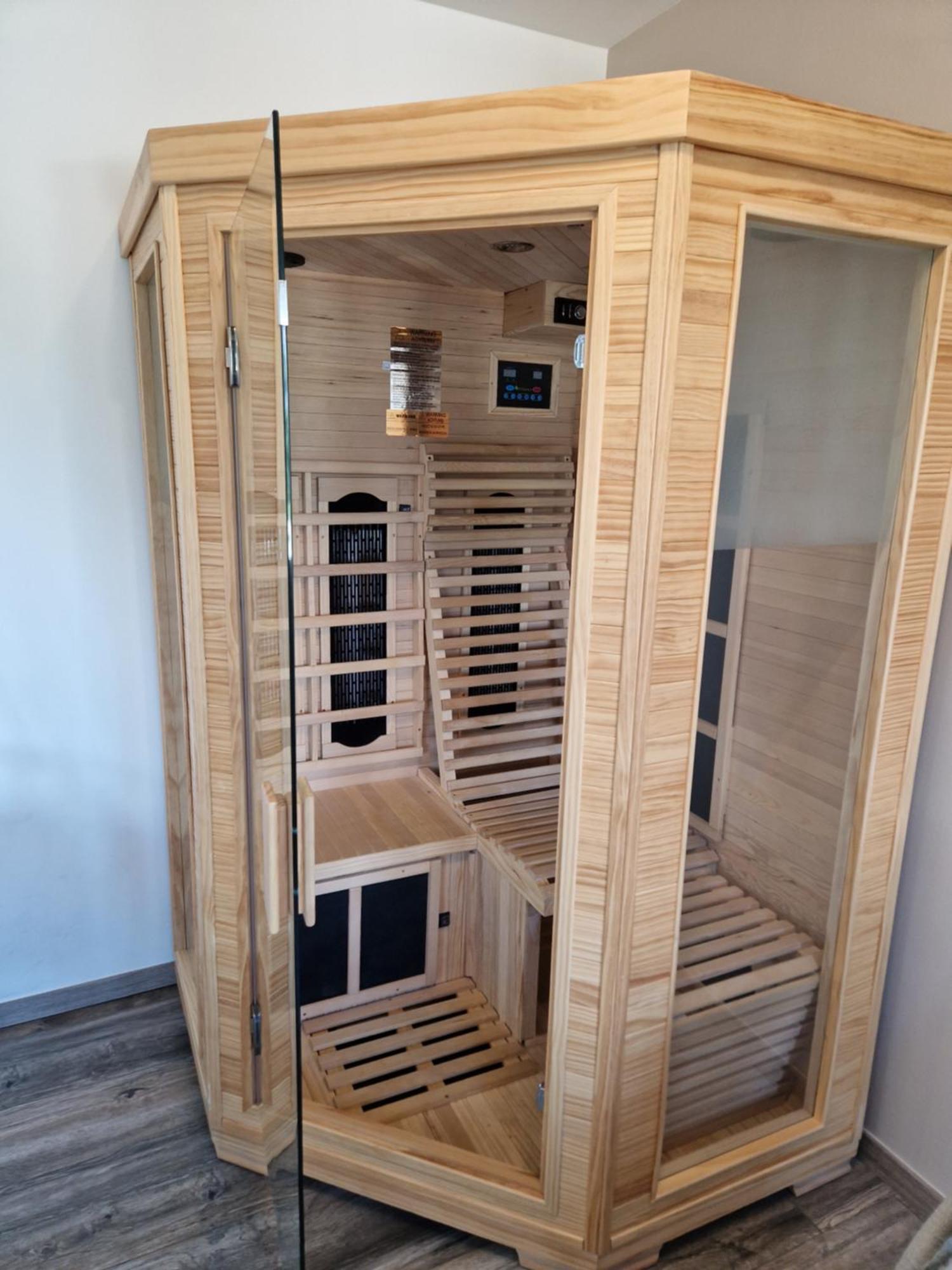 Moderne Wohnung Mit Sauna Цюльпих Экстерьер фото
